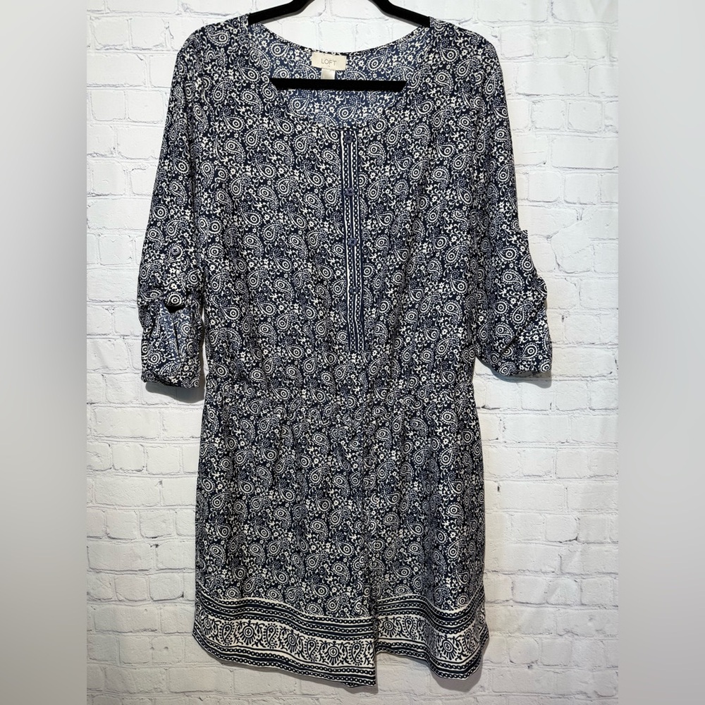 Ann Taylor LOFT size 10 black & cream paisley print romper